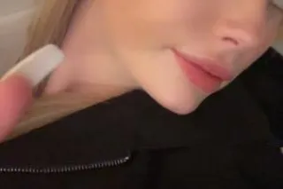 im back for more funnt!! 💦🎀🍭 Throat doctor,come induldge in my deep blue eyes and sexy vanilla curves 🫶🏼 - Image 9